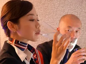 日本的继妹对这段性爱视频感到害羞。